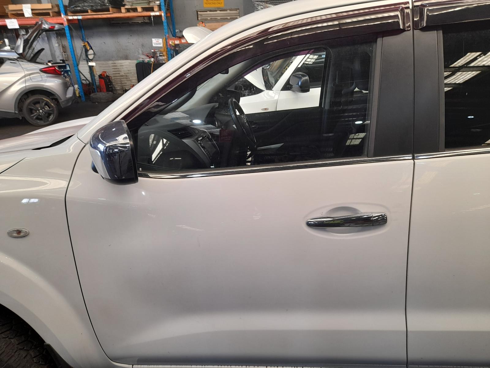 View Auto part Left Front Door Window Nissan Navara 2018