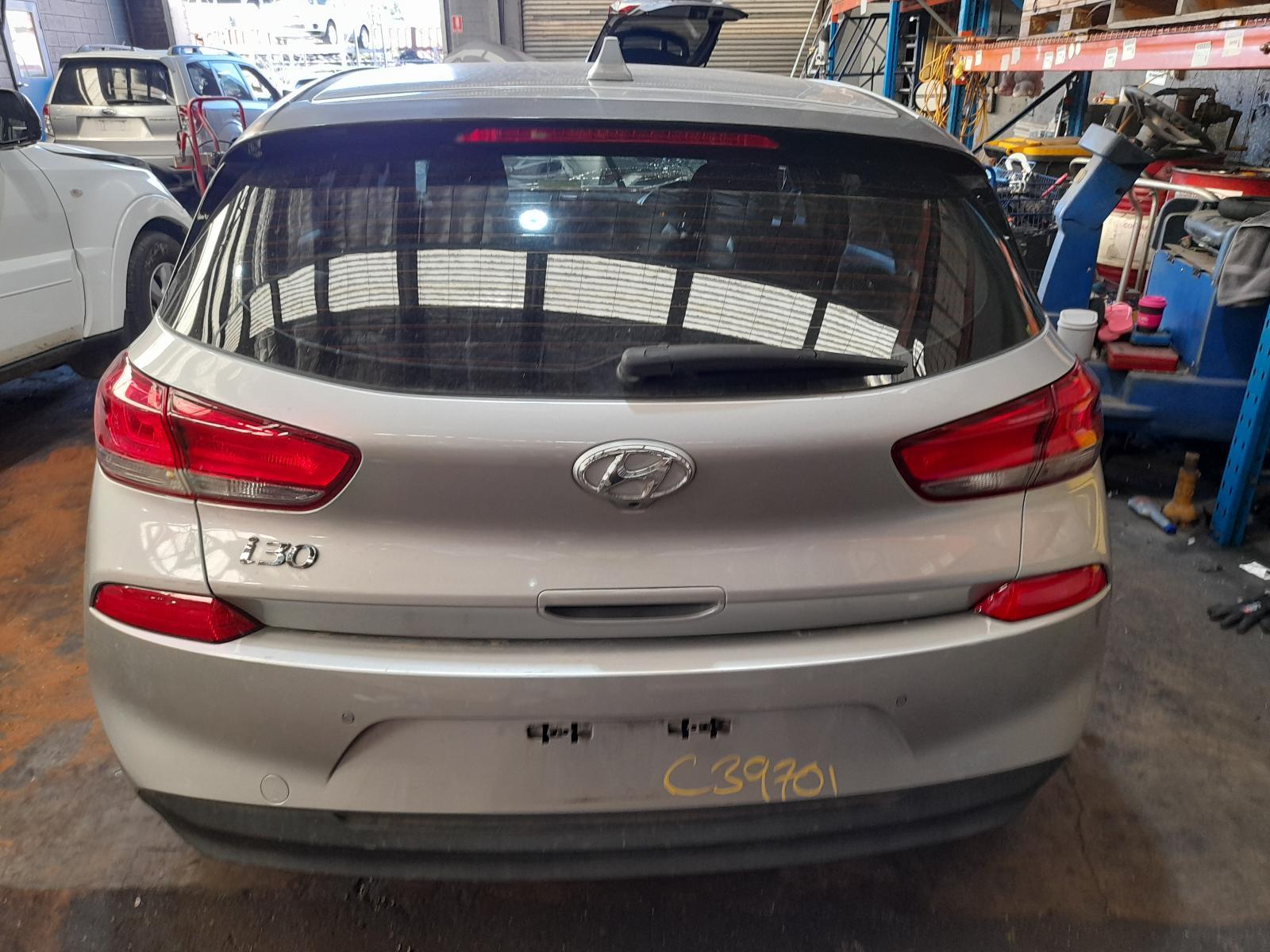 View Auto part Rear/Tailgate Glass Hyundai I30 2019