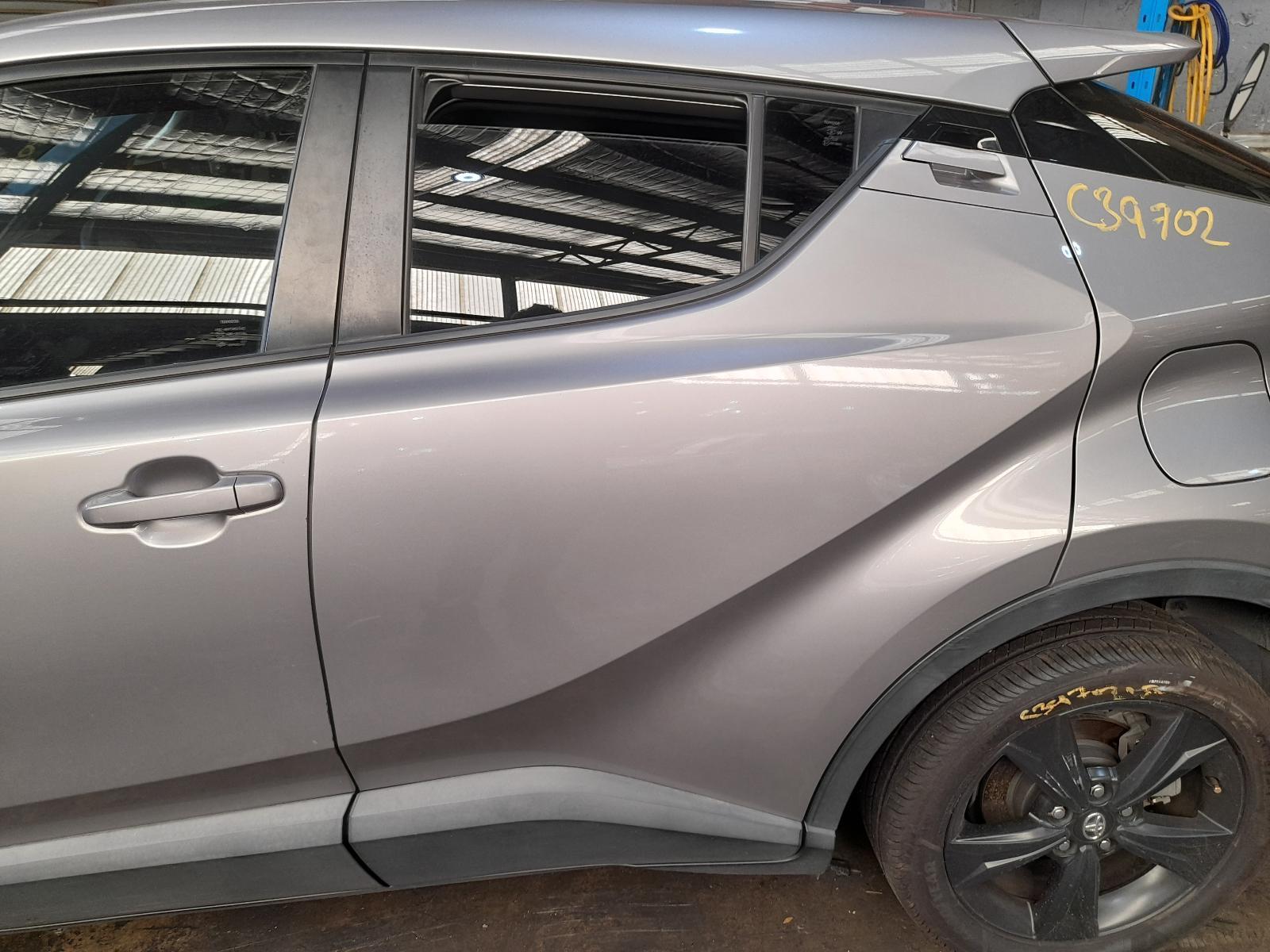View Auto part Left Rear Door/Sliding Toyota C-hr 2018