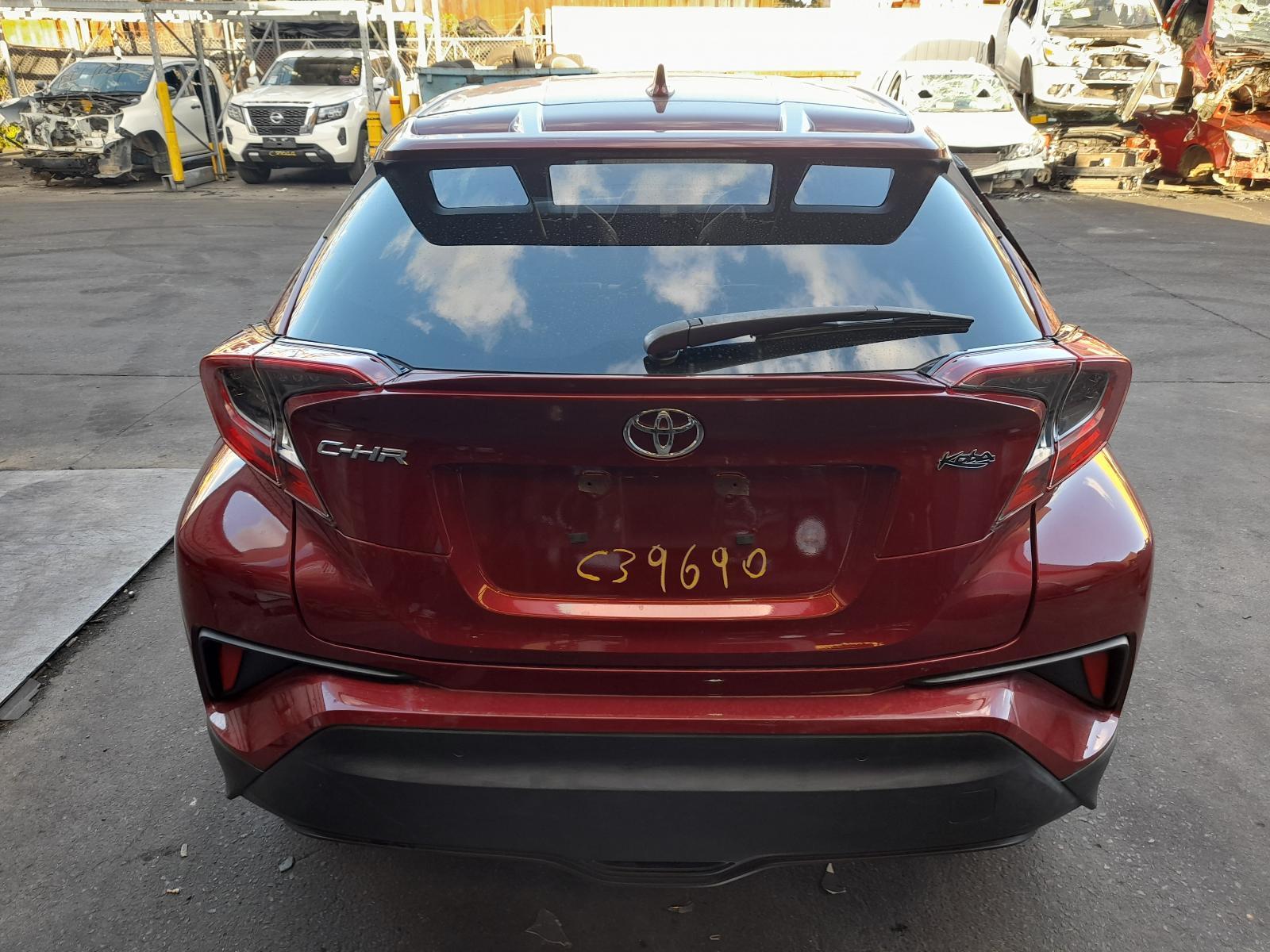 View Auto part Rear/Tailgate Glass Toyota C-hr 2018