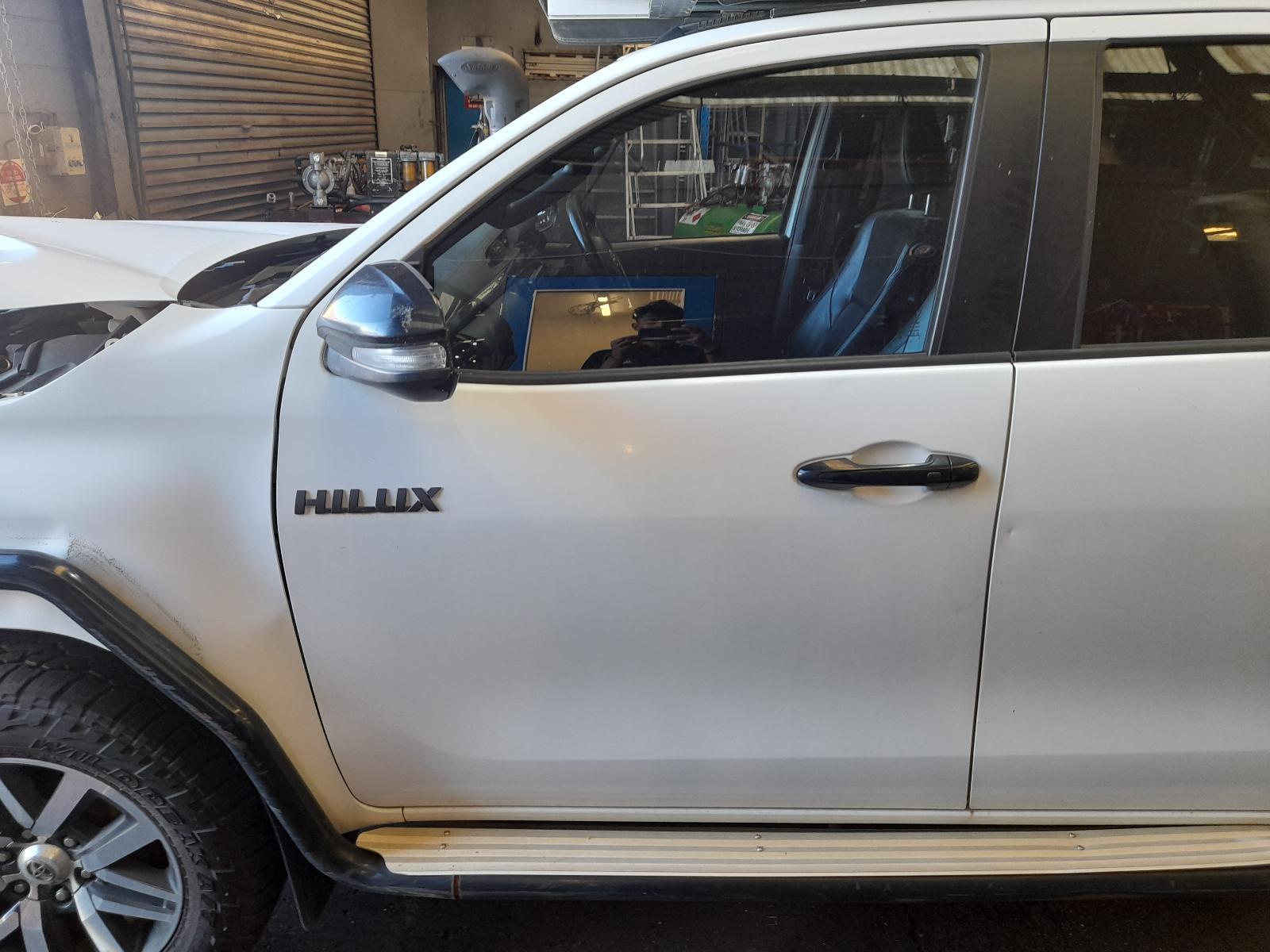 View Auto part Left Front Window Reg/Motor Toyota Hilux 2018