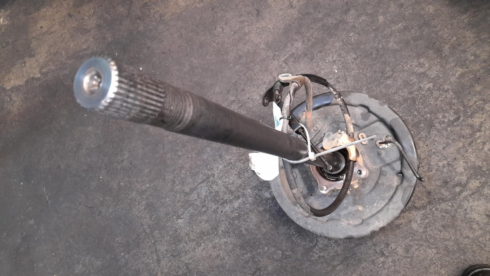 View Auto part Axle Toyota Hilux 2018