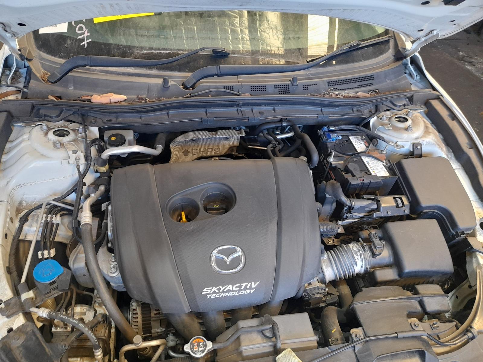 View Auto part Engine Mazda 3 2015