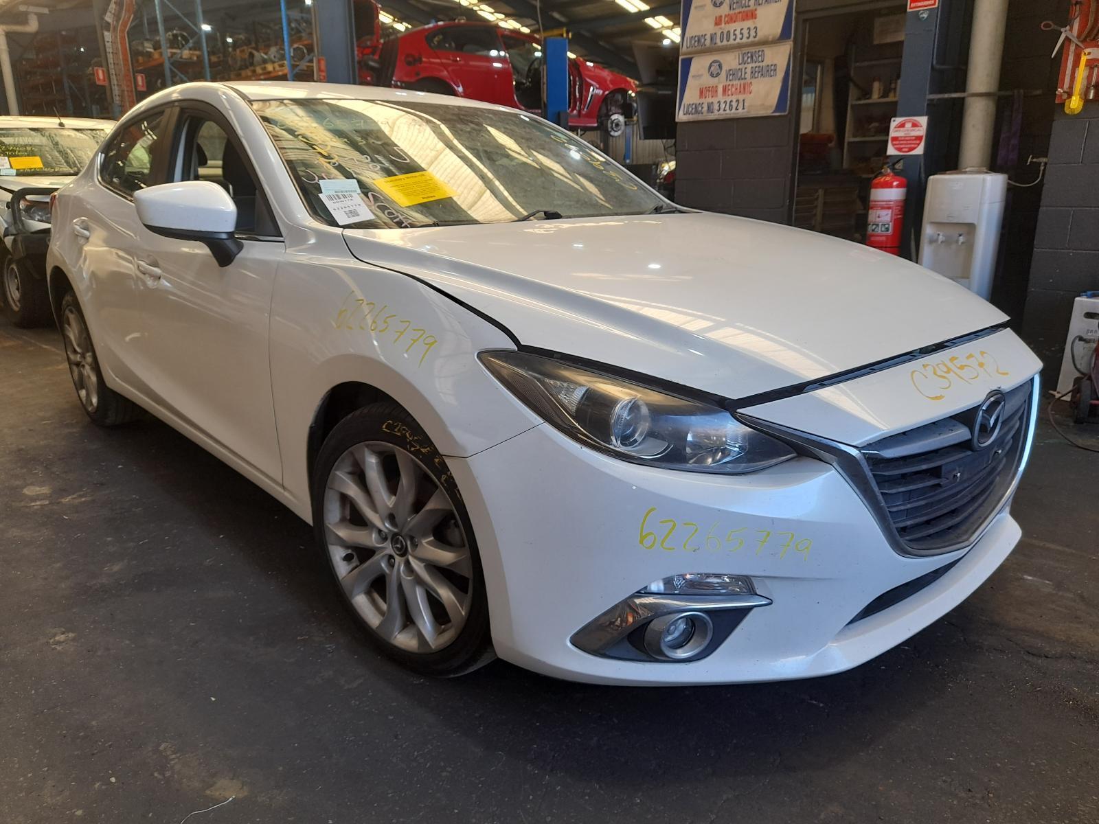 View Auto part Trans/Gearbox Mazda 3 2015