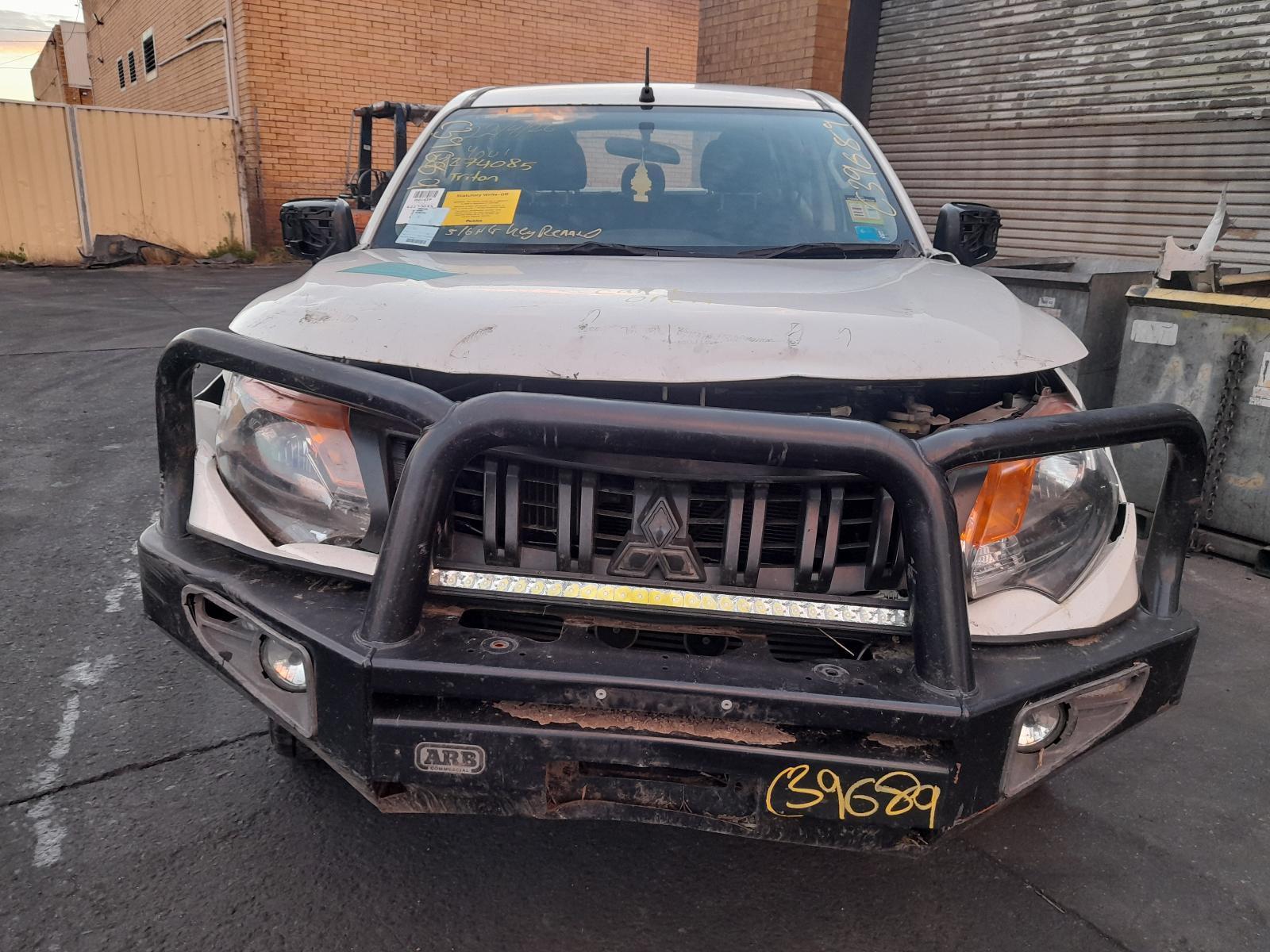 View Auto part Trans/Gearbox Mitsubishi Triton 2017