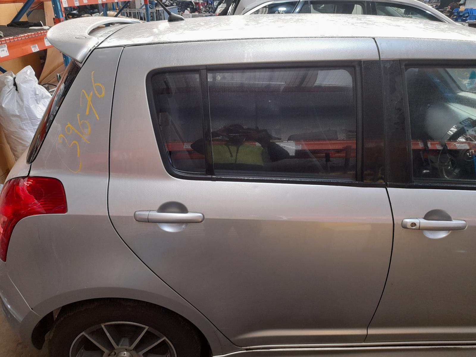 View Auto part Right Rear Door Window Suzuki Swift 2010