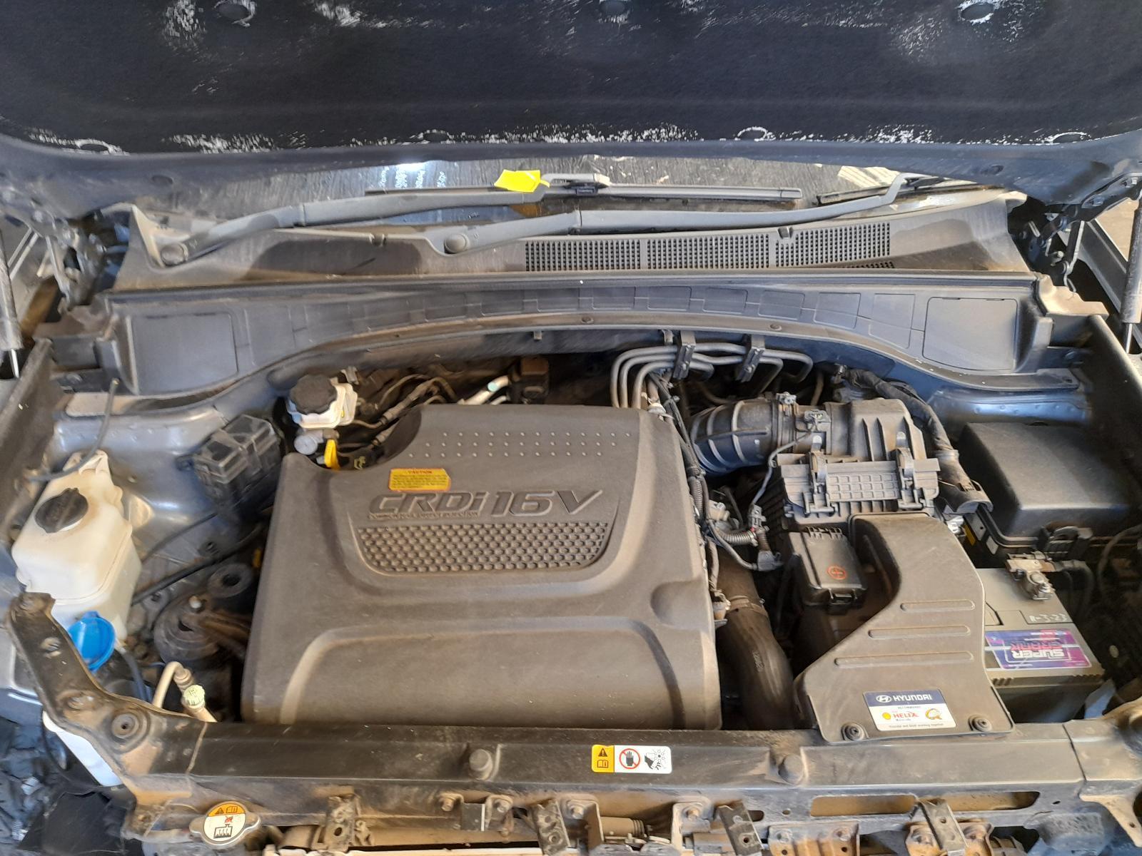 View Auto part Engine Hyundai Santa Fe 2012