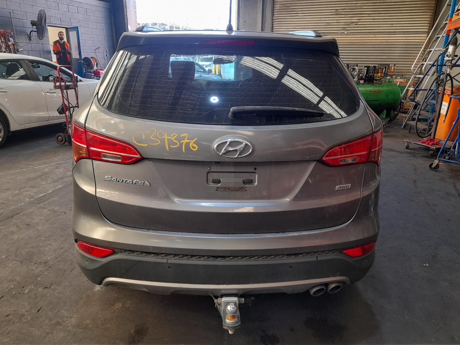 View Auto part Bootlid/Tailgate Hyundai Santa Fe 2012