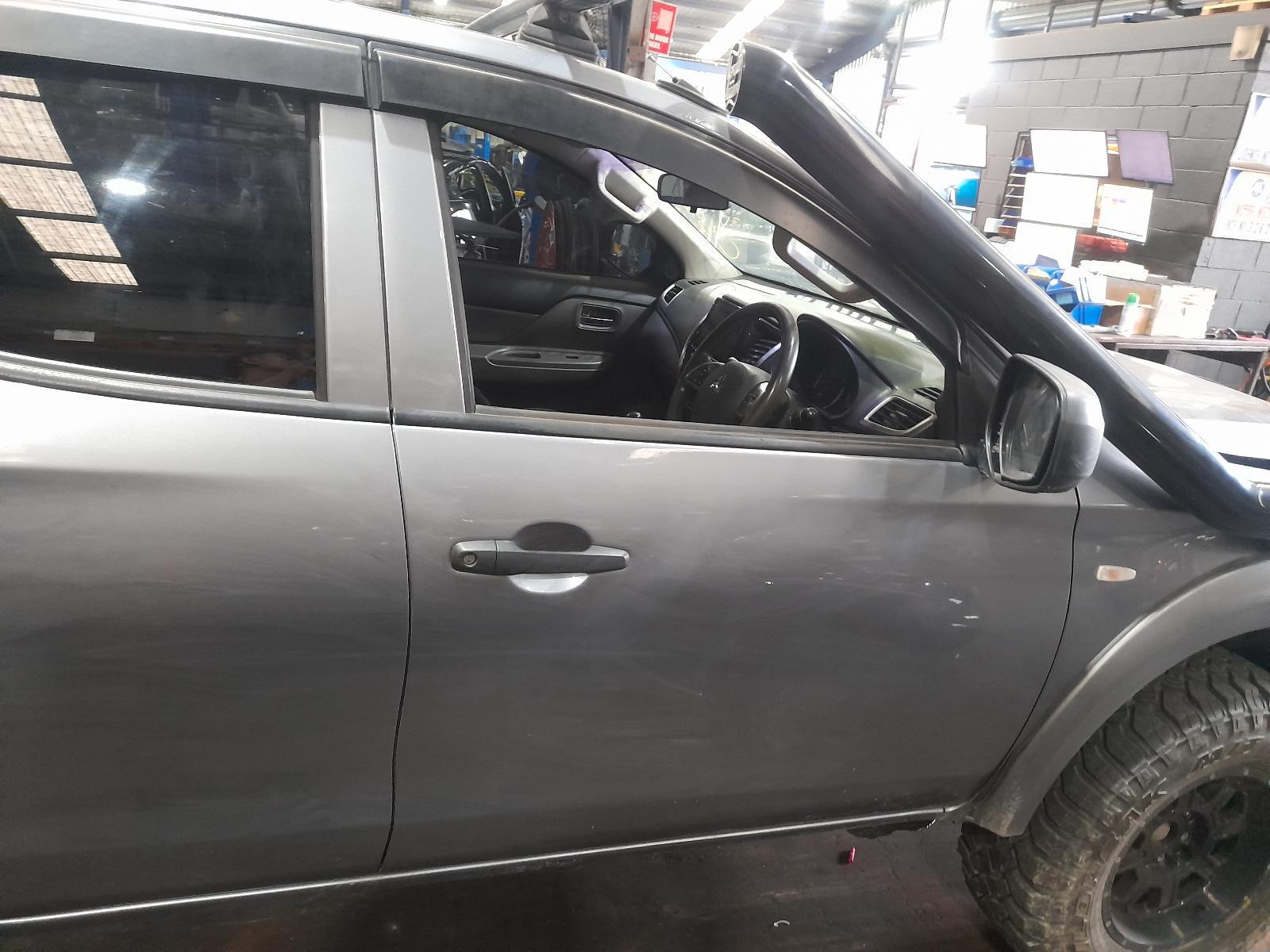 View Auto part Right Front Door Window Mitsubishi Triton 2017