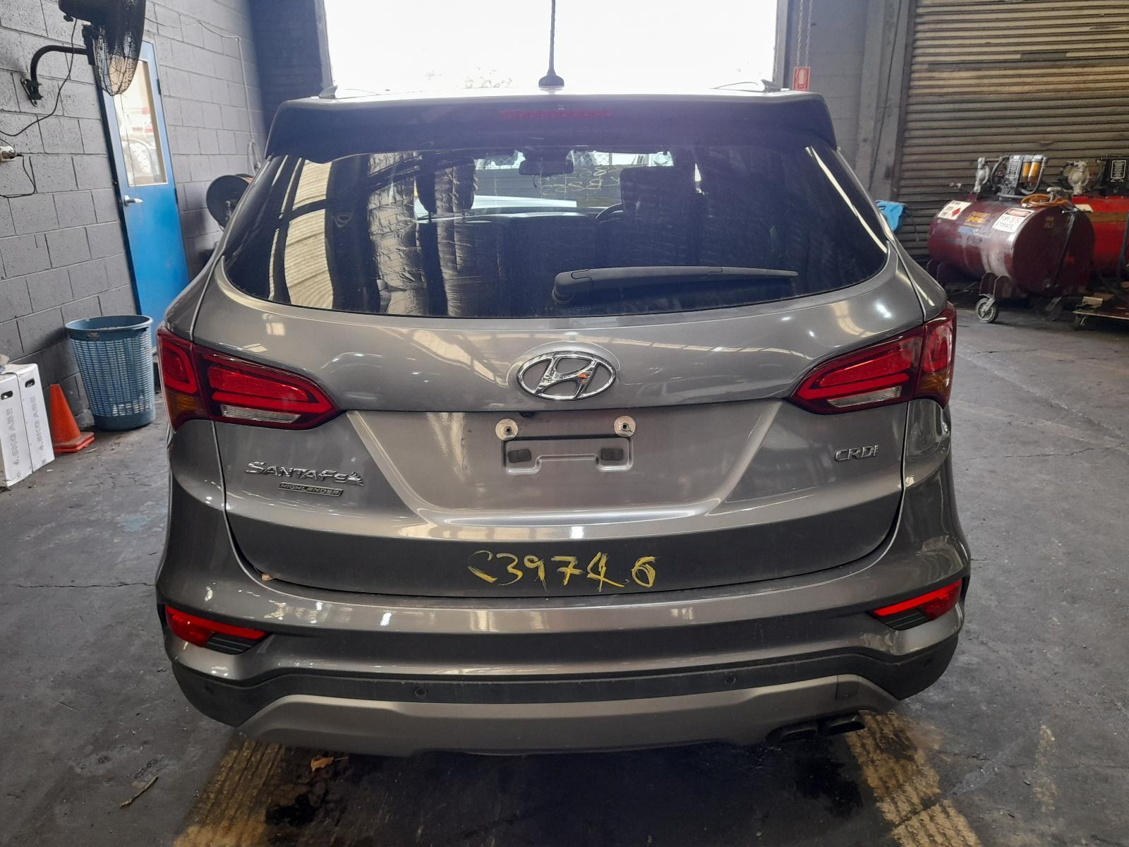 View Auto part Bootlid/Tailgate Hyundai Santa Fe 2016