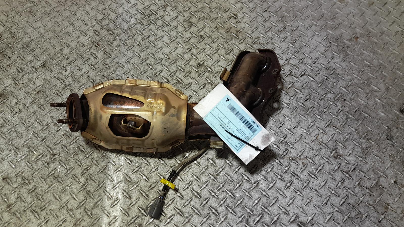 View Auto part Catalytic Converter Toyota Rav4 2012