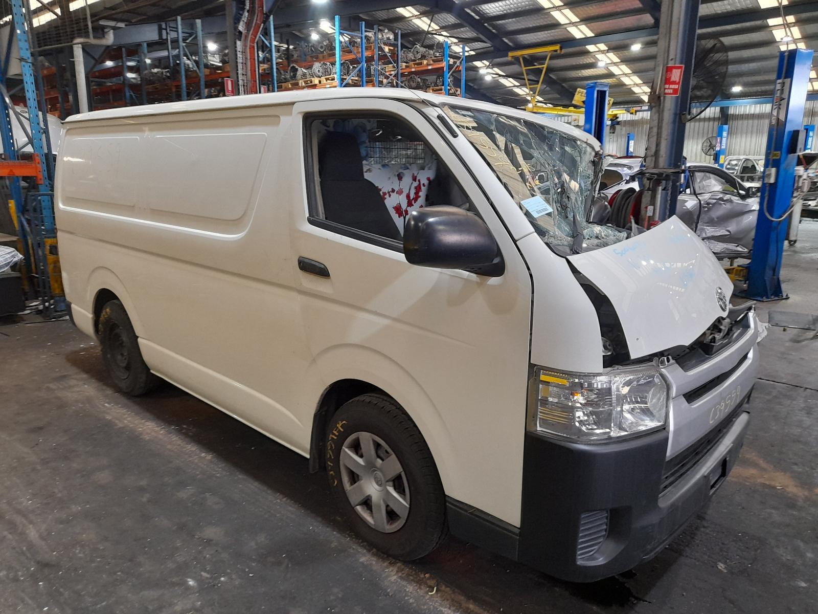 View Auto part Trans/Gearbox Toyota Hiace 2016