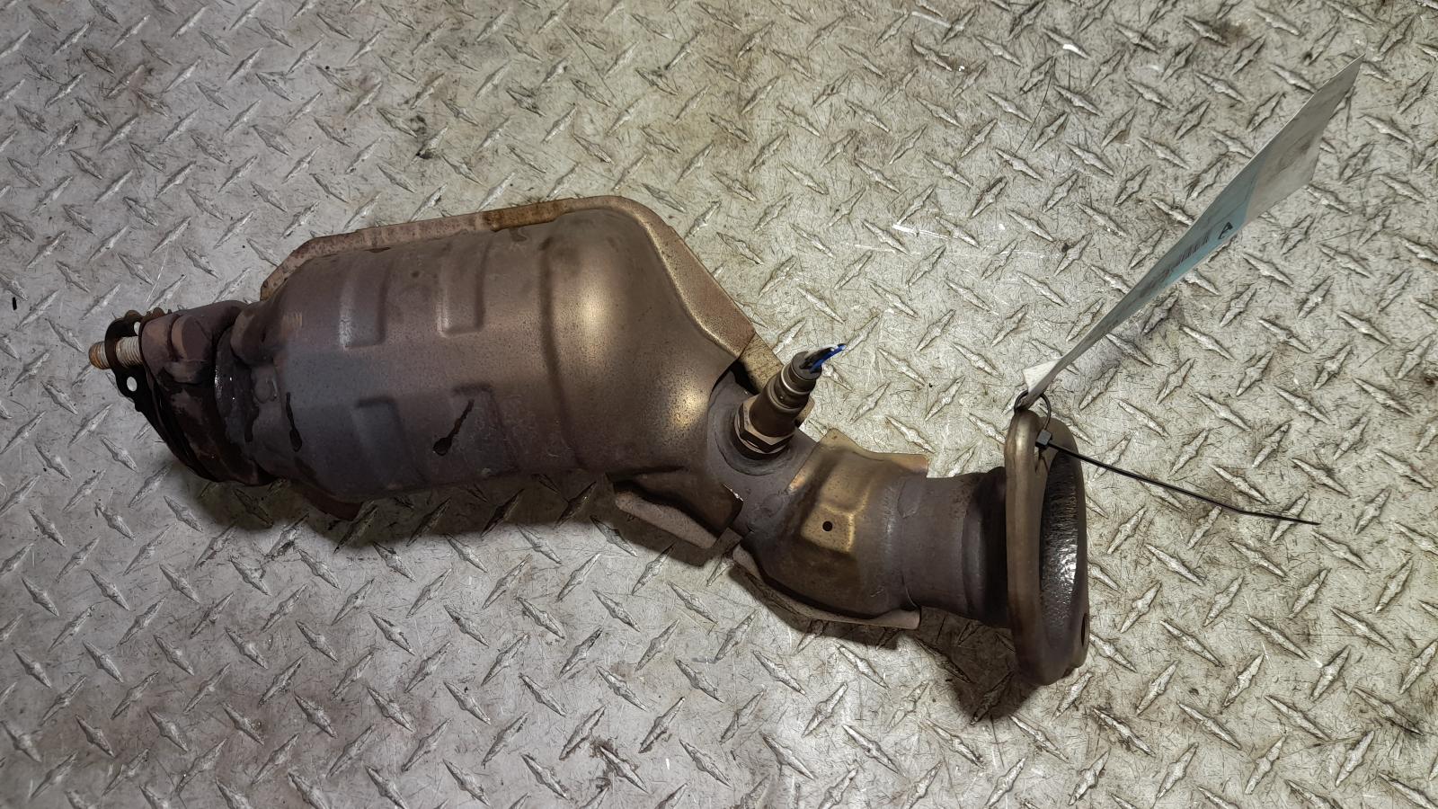 View Auto part Catalytic Converter Mitsubishi Lancer 2017