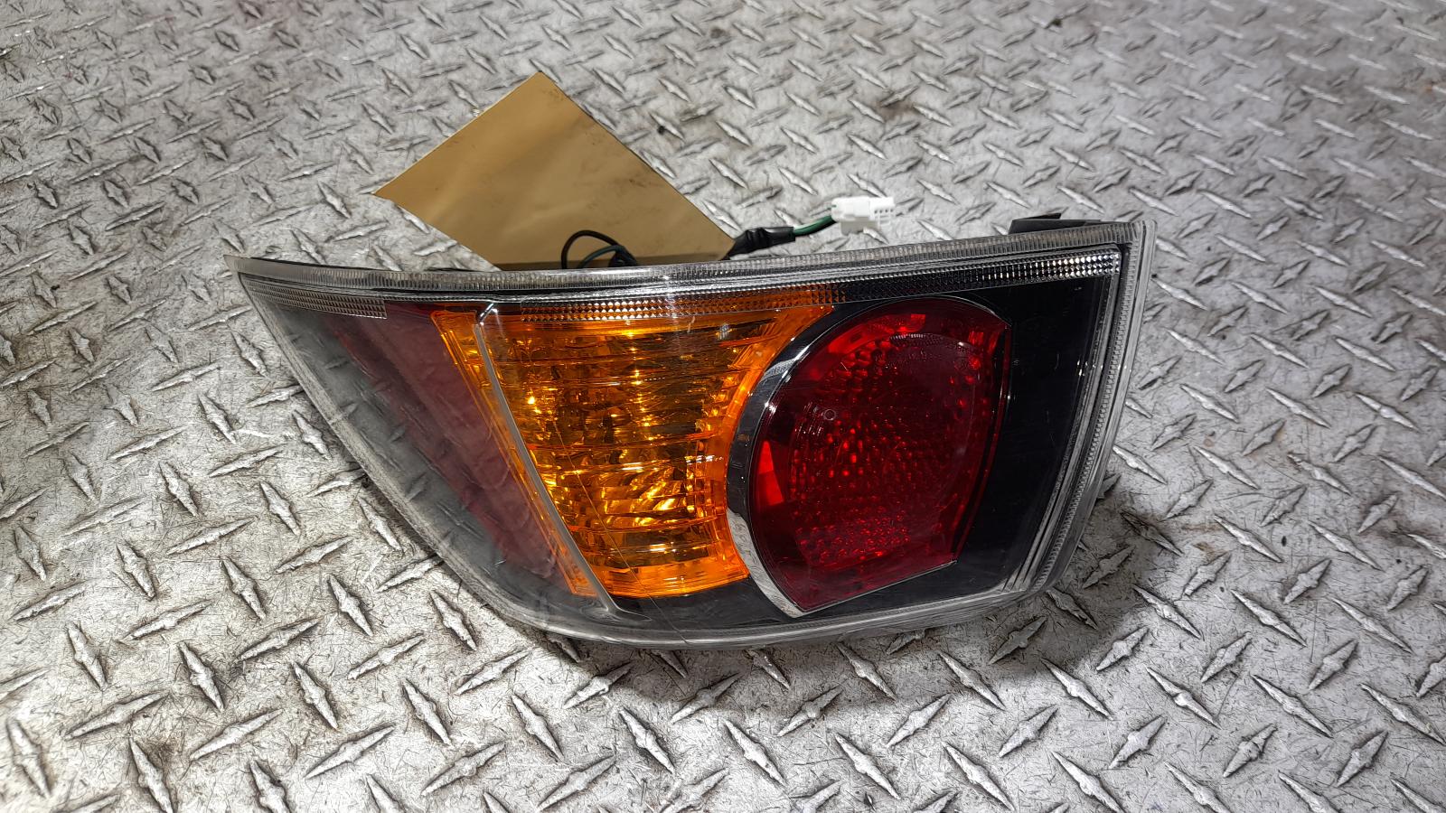 View Auto part Right Taillight Mitsubishi Lancer 2017