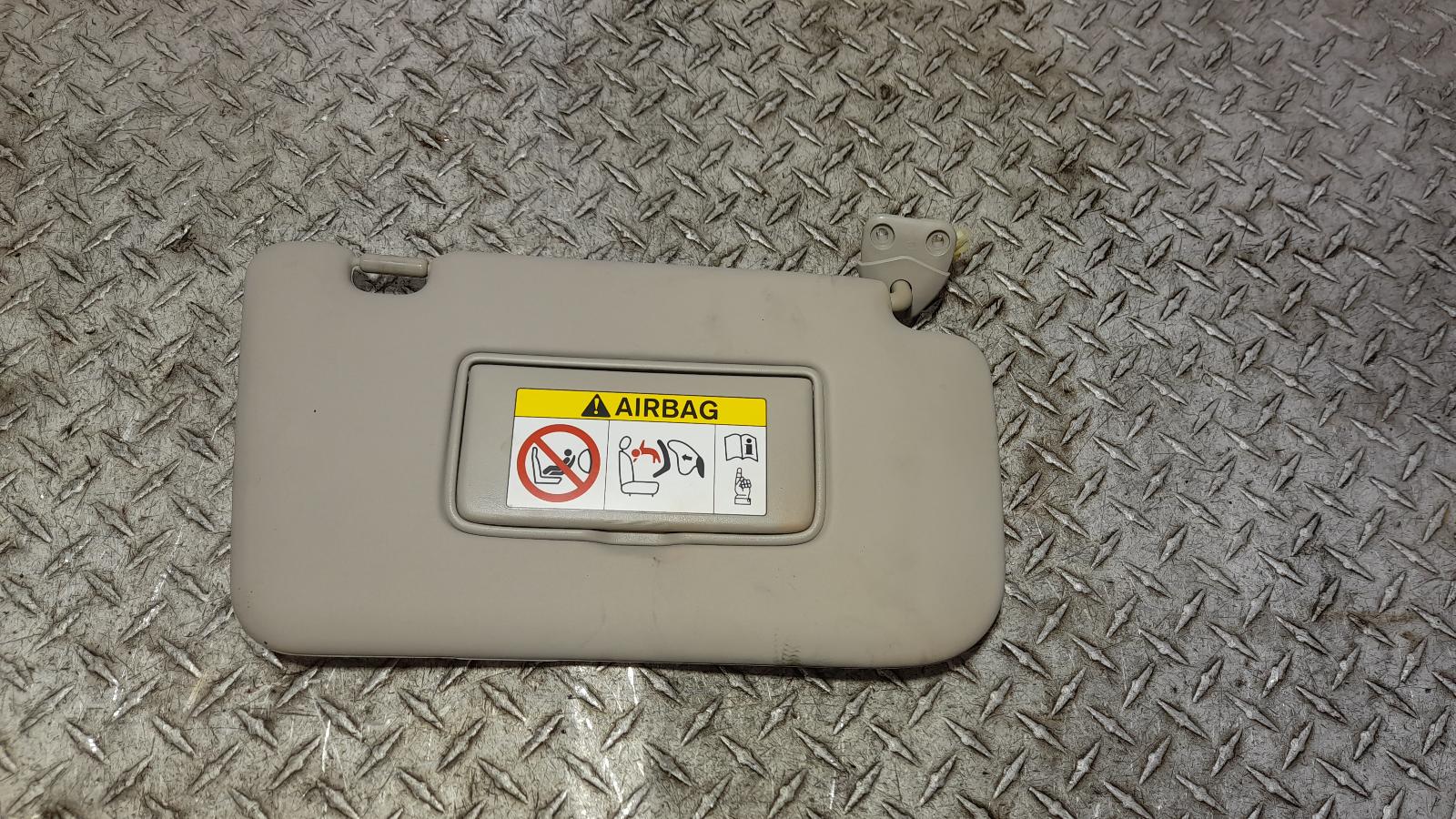 View Auto part Sunvisor Nissan Xtrail 2017