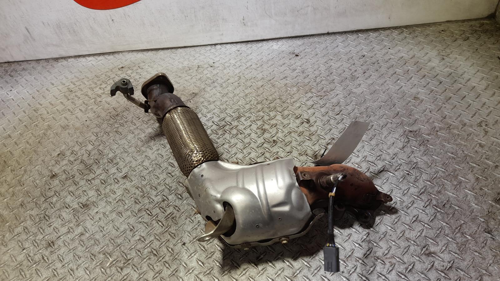 View Auto part Catalytic Converter Mazda Cx9 2021