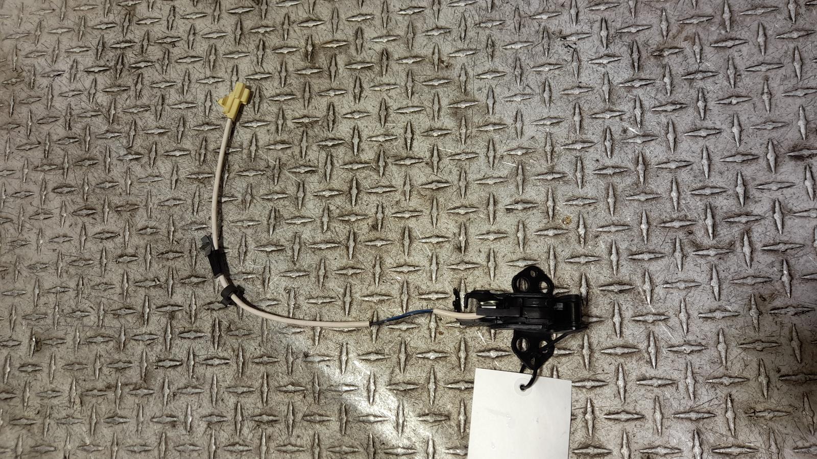 View Auto part Door/Boot/Gate Lock Mazda Bt50 2013