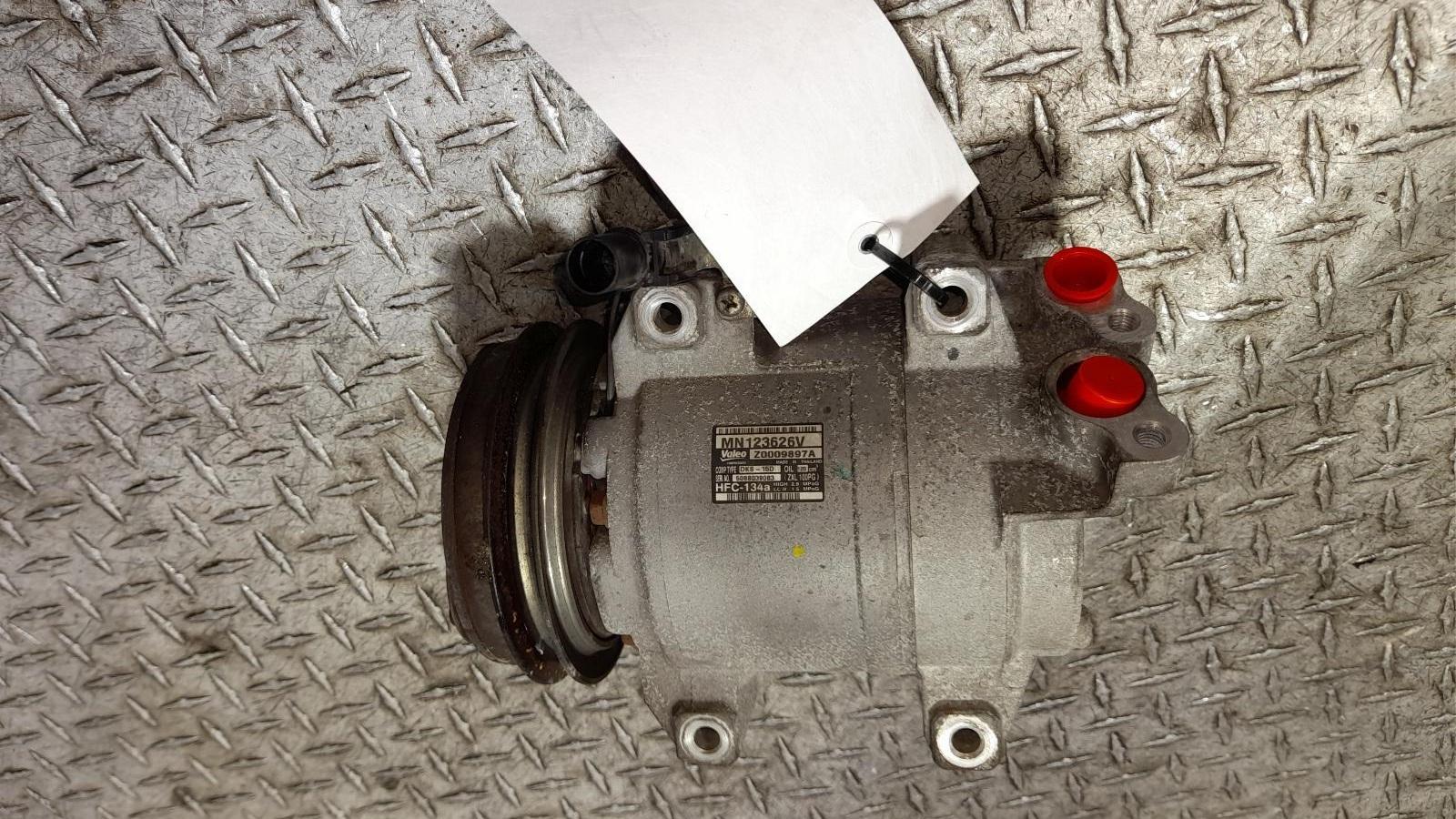 View Auto part A/C Compressor Mitsubishi Challenger 2015