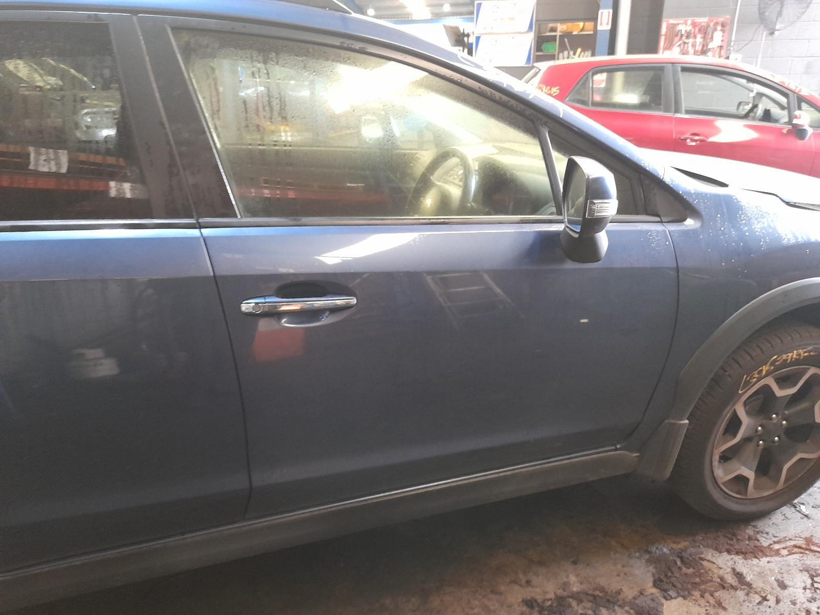 View Auto part Right Front Door Subaru Xv 2013