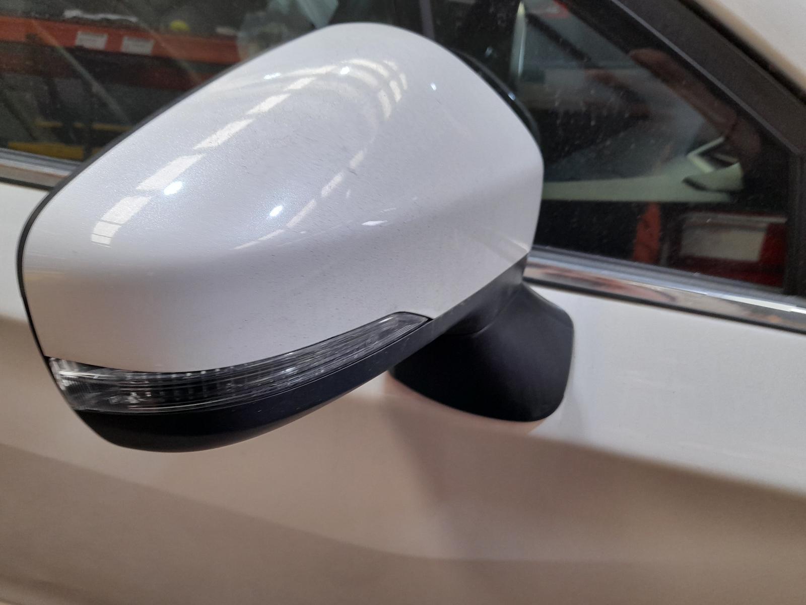 View Auto part Right Door Mirror Subaru Impreza 2019