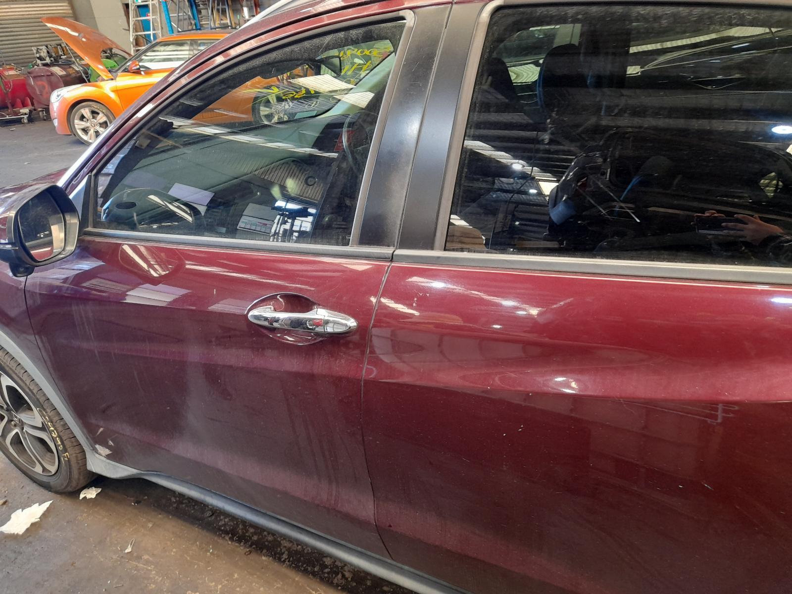 View Auto part Left Front Door Window Honda Hrv 2015