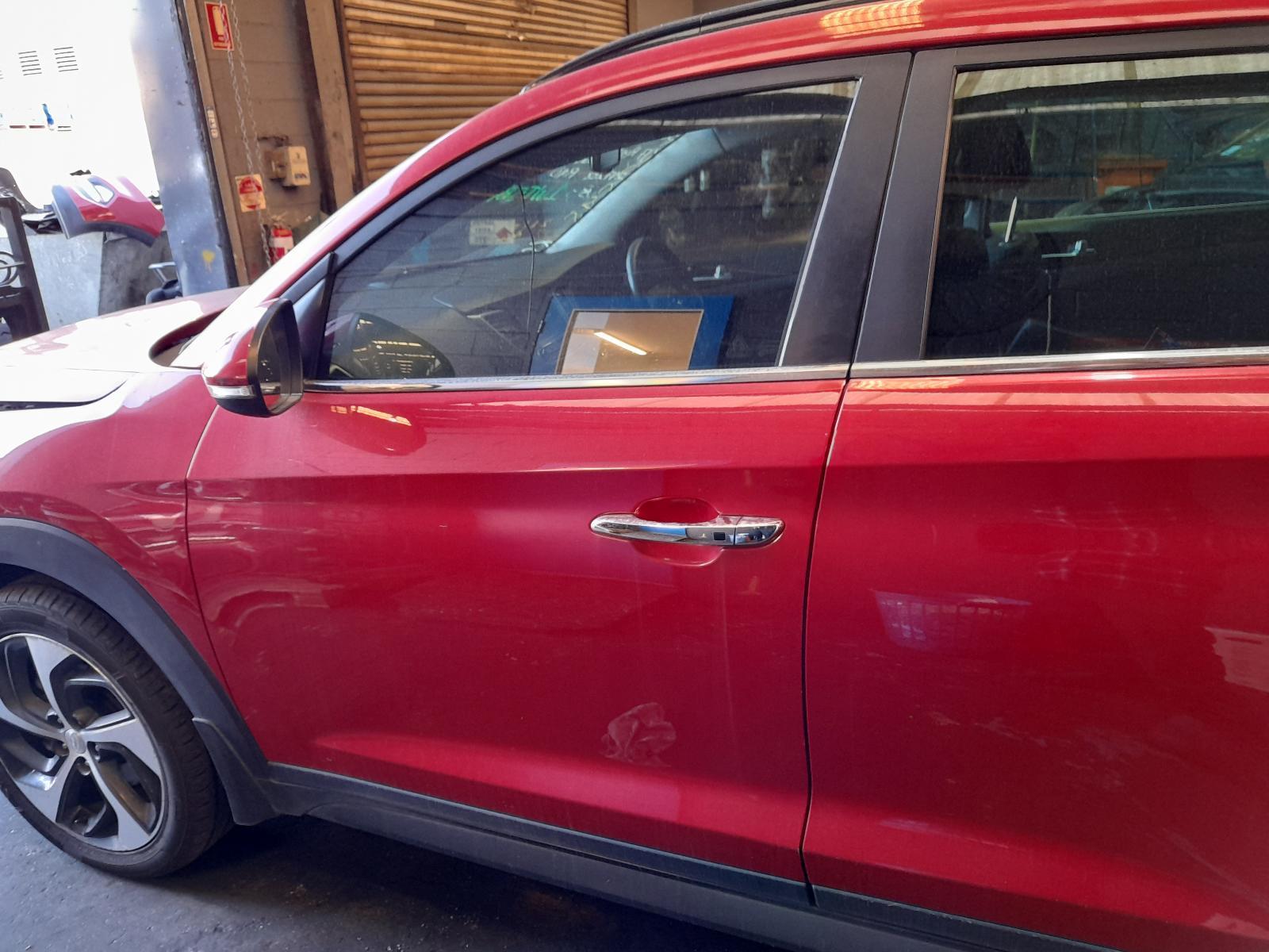 View Auto part Left Front Door Hyundai Tucson 2016
