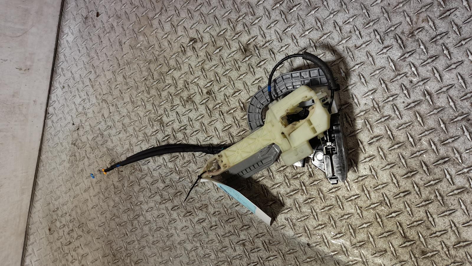 View Auto part Door/Boot/Gate Lock Hyundai Tucson 2016