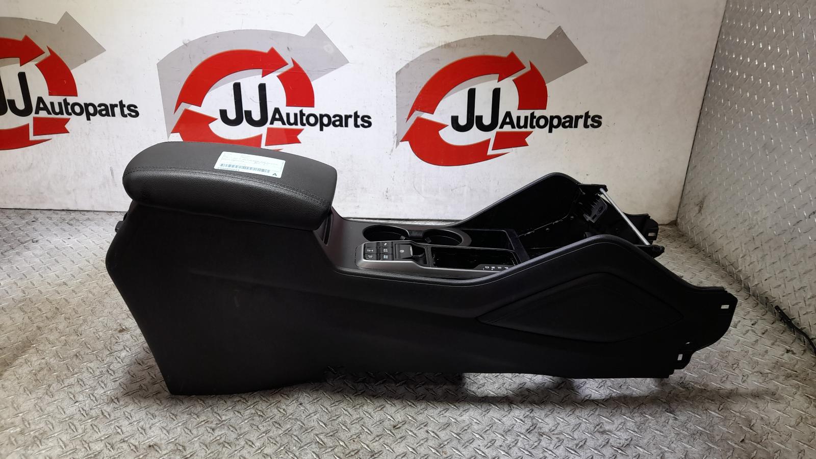 View Auto part Console Hyundai Tucson 2016