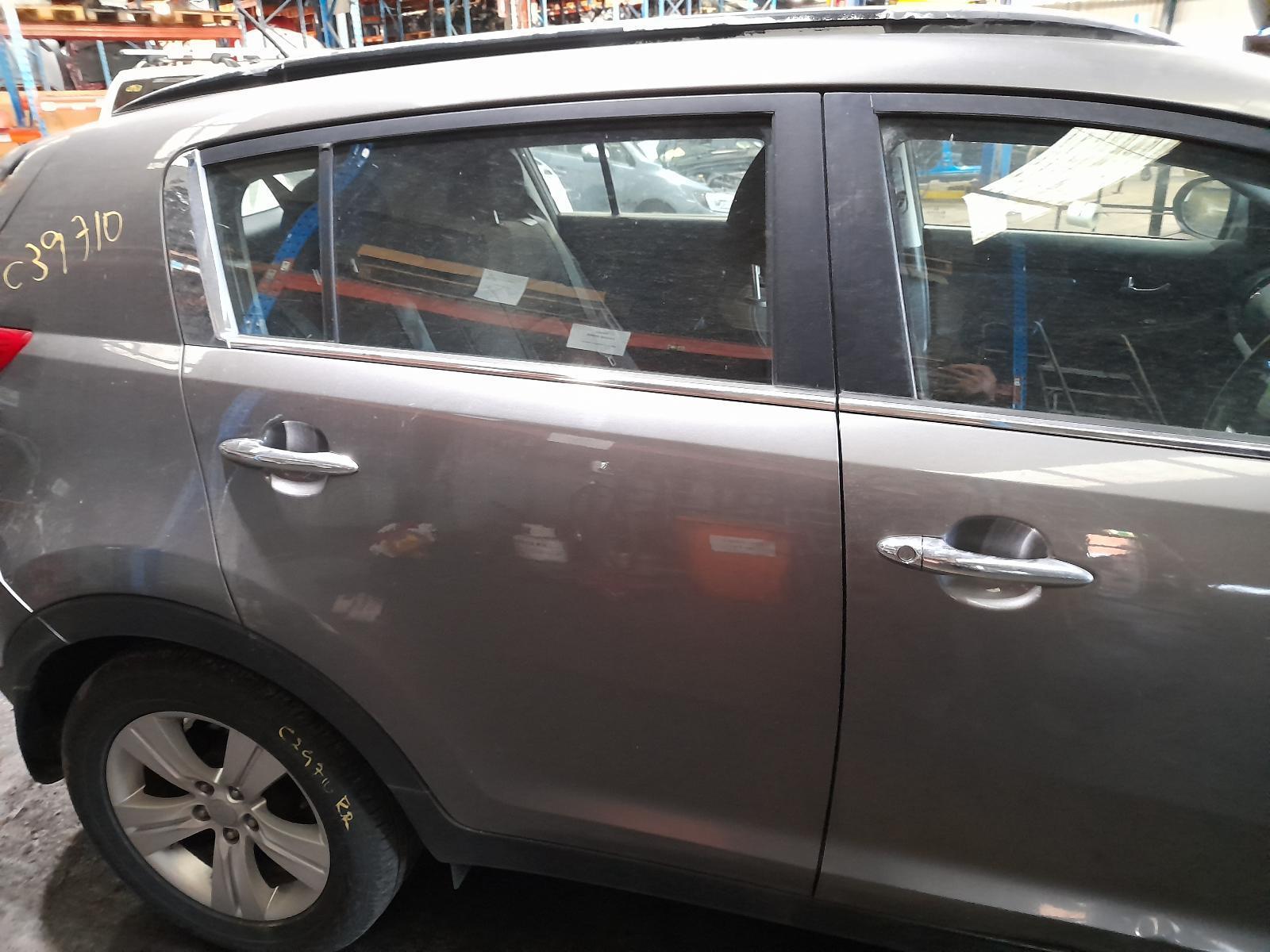 View Auto part Right Rear Door Window Kia Sportage 2011