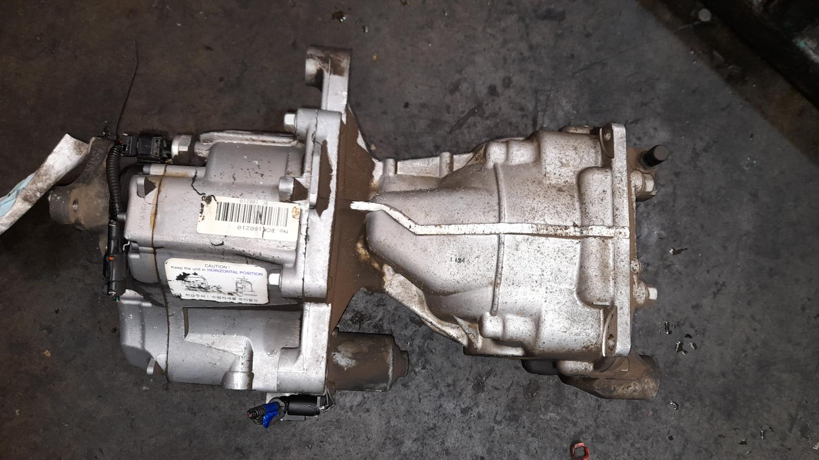 View Auto part Differential Centre Kia Sportage 2011