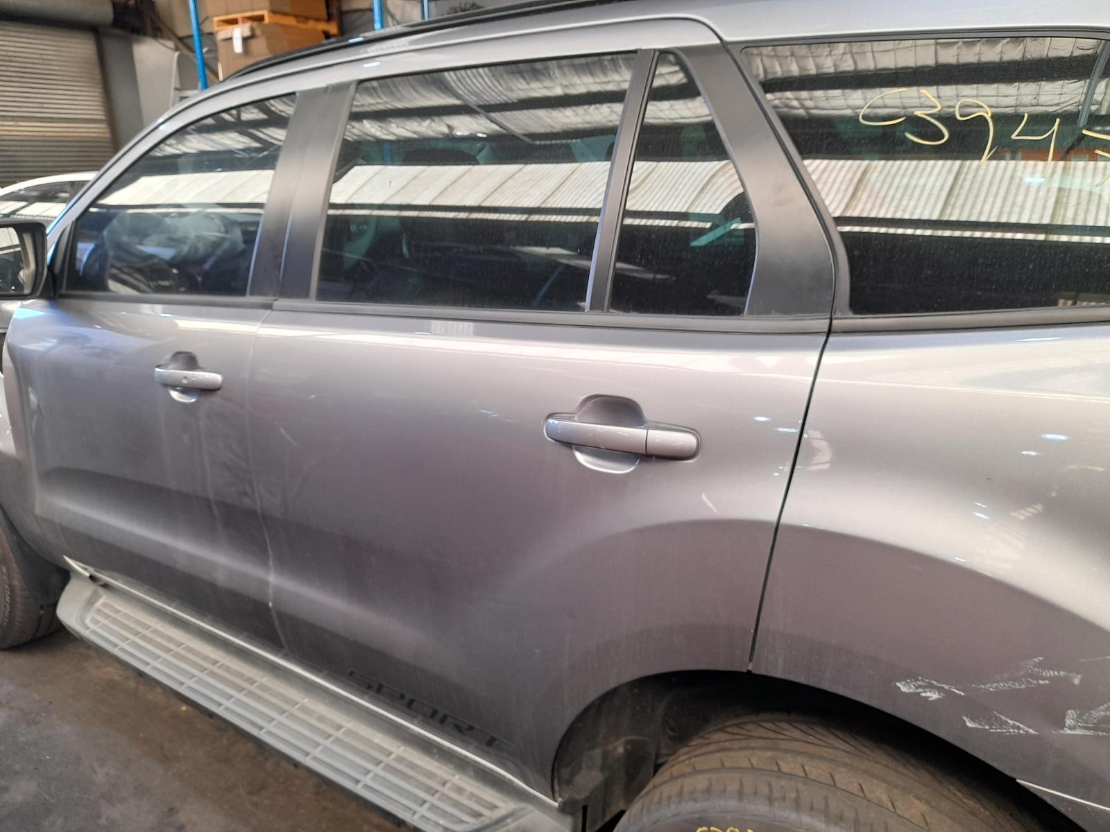 View Auto part Left Rear Door/Sliding Ford Everest 2020