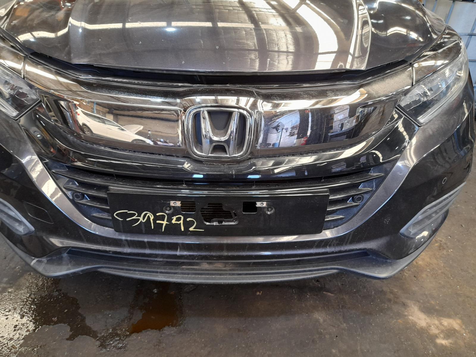 View Auto part Grille Honda Hrv 2018