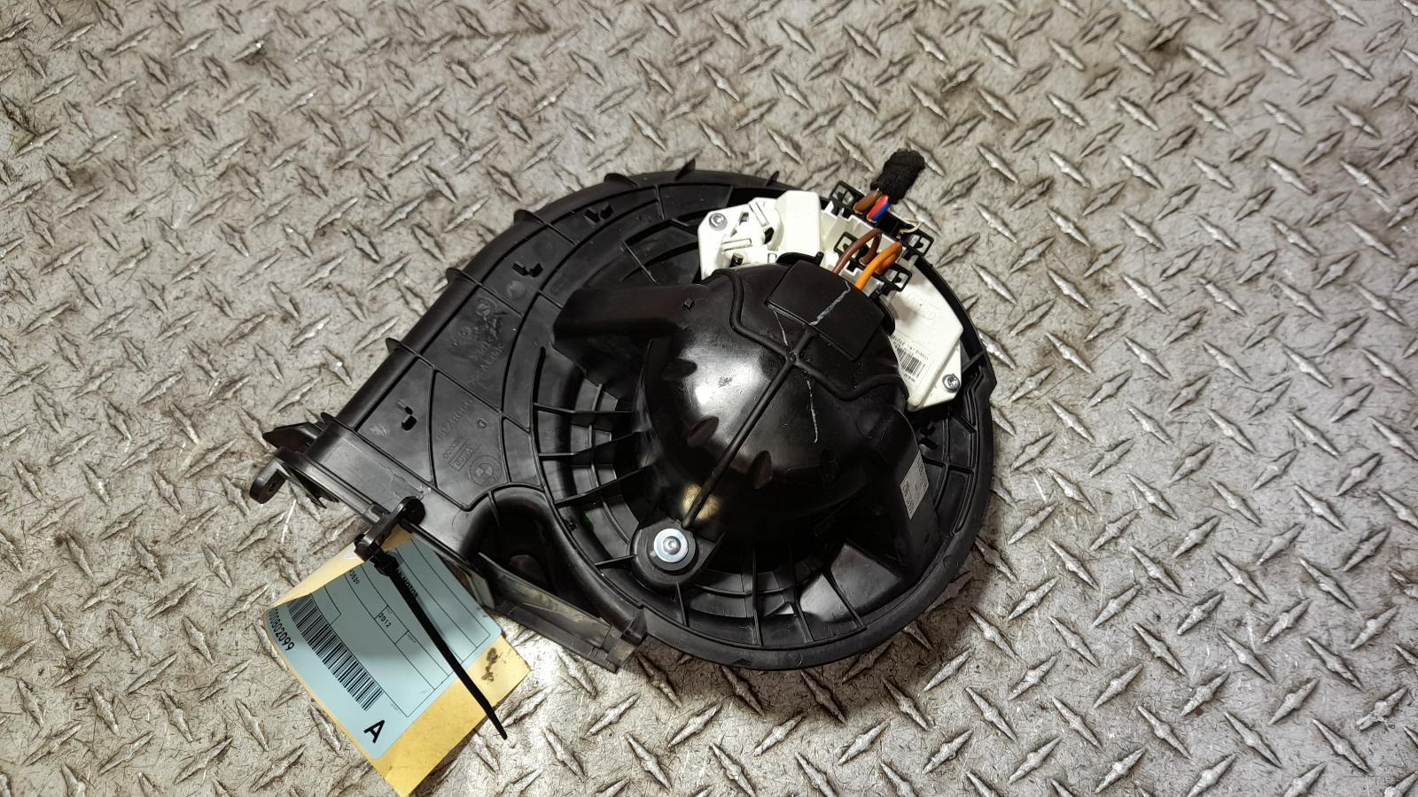 View Auto part Heater Fan Motor Bmw X5 2012