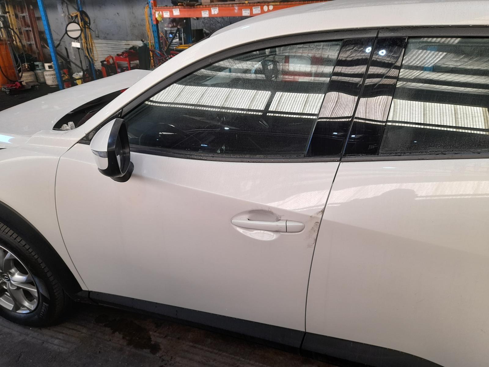 View Auto part Left Front Door Window Mazda Cx3 2024