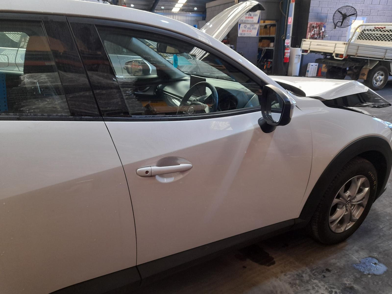 View Auto part Right Front Door Mazda Cx3 2024