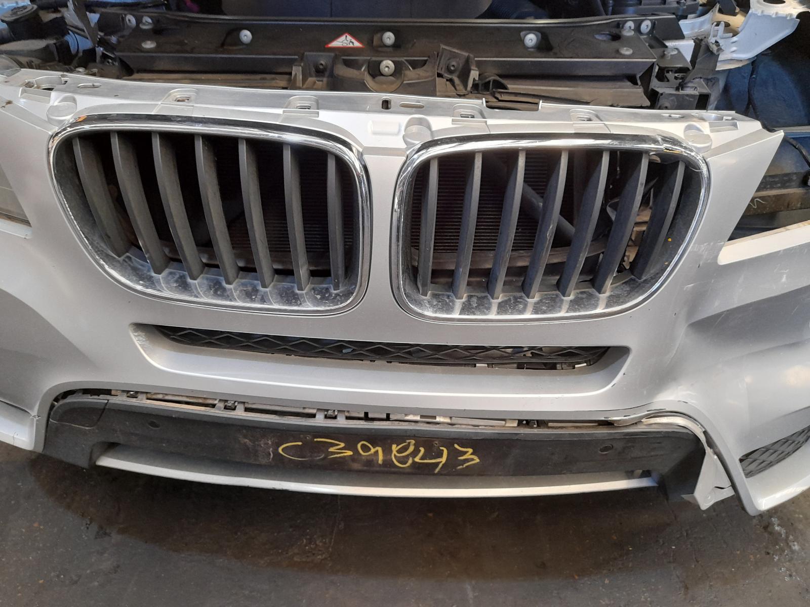 View Auto part Grille Bmw X3 2011