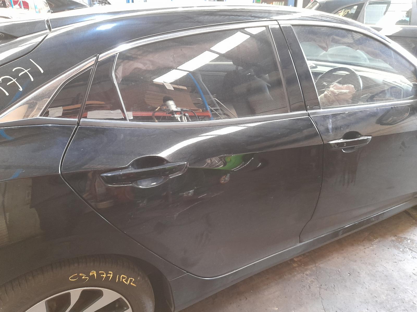 View Auto part Right Rear Door Sliding Honda Civic 2018
