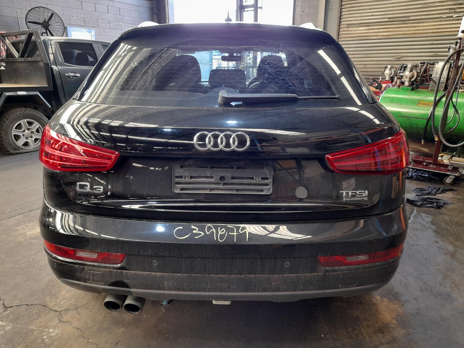 View Auto part Rear/Tailgate Glass Audi Q3 2016