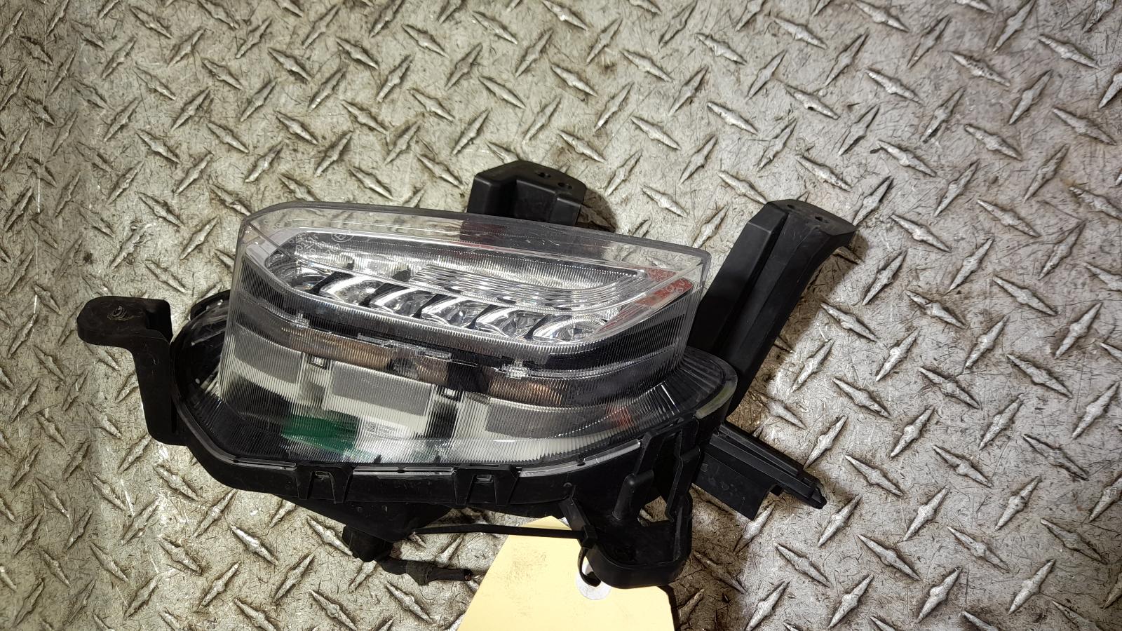 View Auto part Right Indicator/Fog/Side Hyundai I30 2018