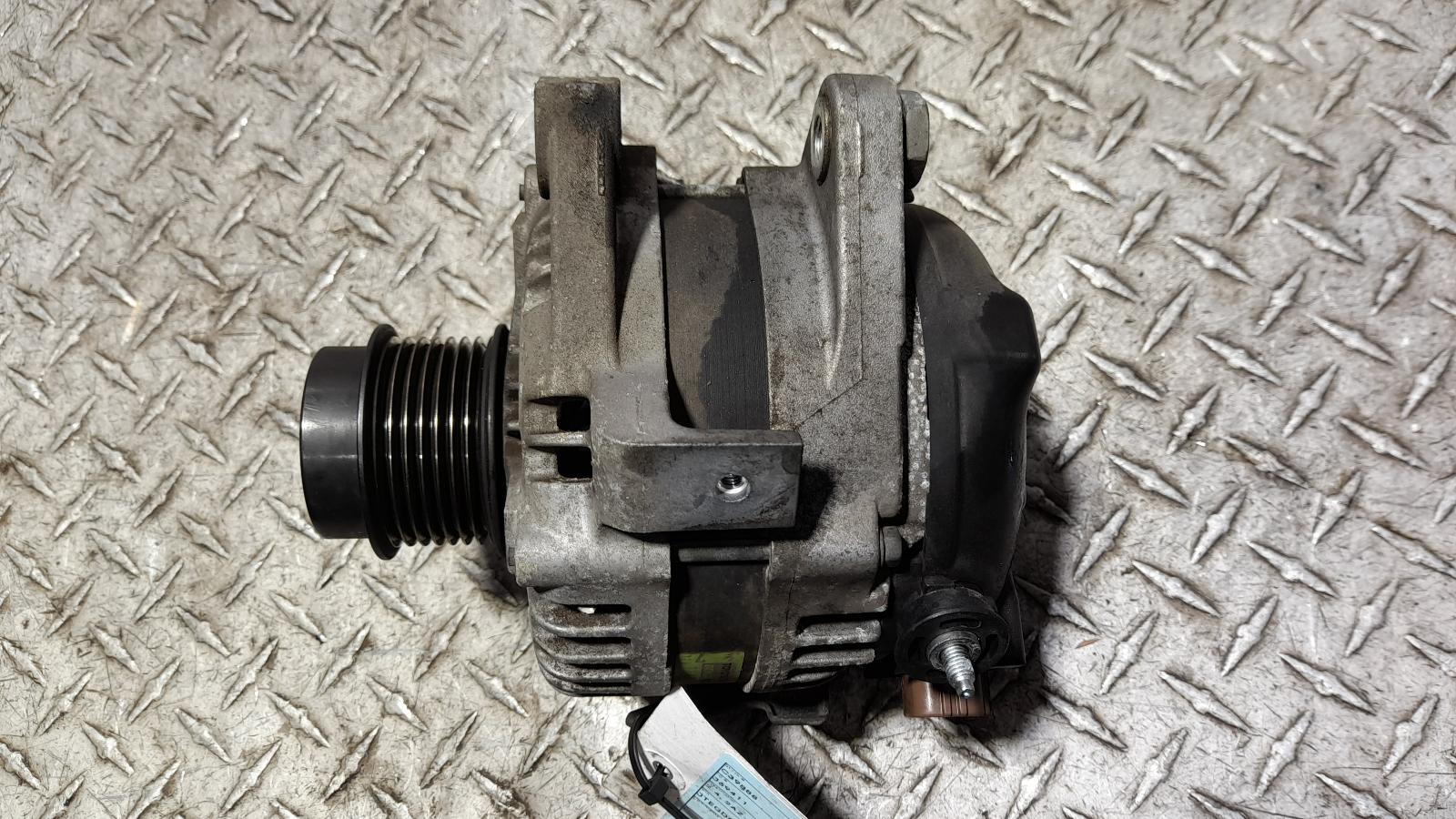View Auto part Alternator Toyota Tarago 2013