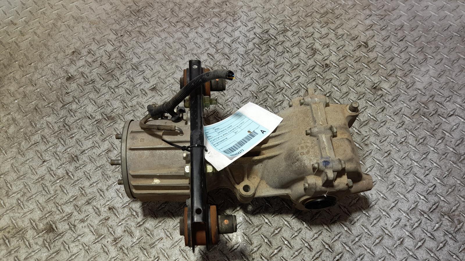View Auto part Differential Centre Nissan Xtrail 2017