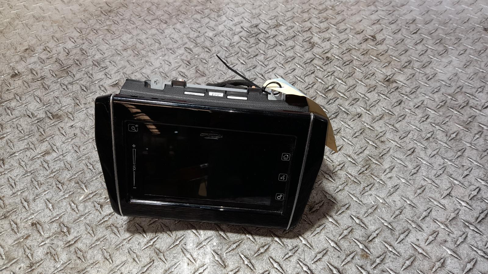 View Auto part Radio/Cd/Dvd/Sat/Tv Suzuki Swift 2018