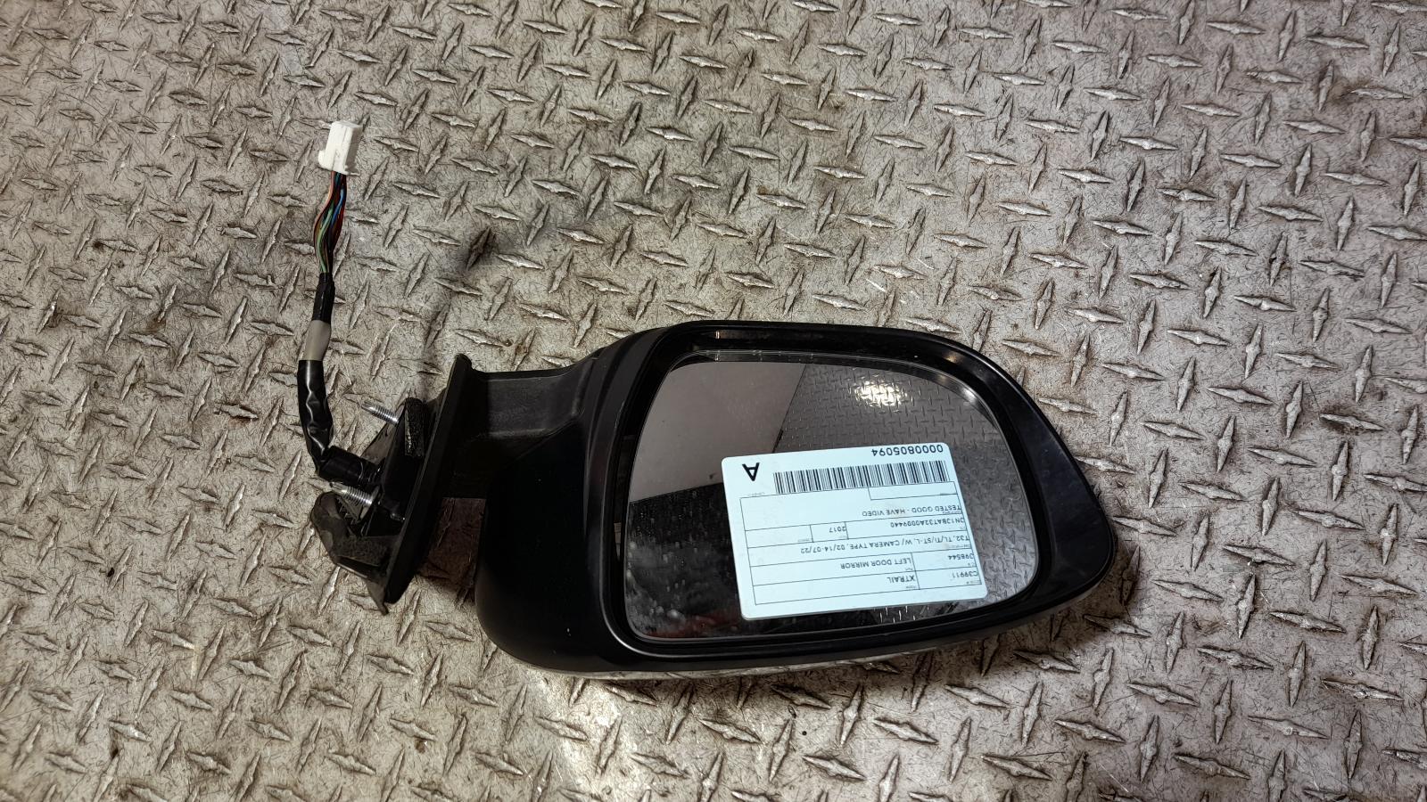 View Auto part Left Door Mirror Nissan Xtrail 2017