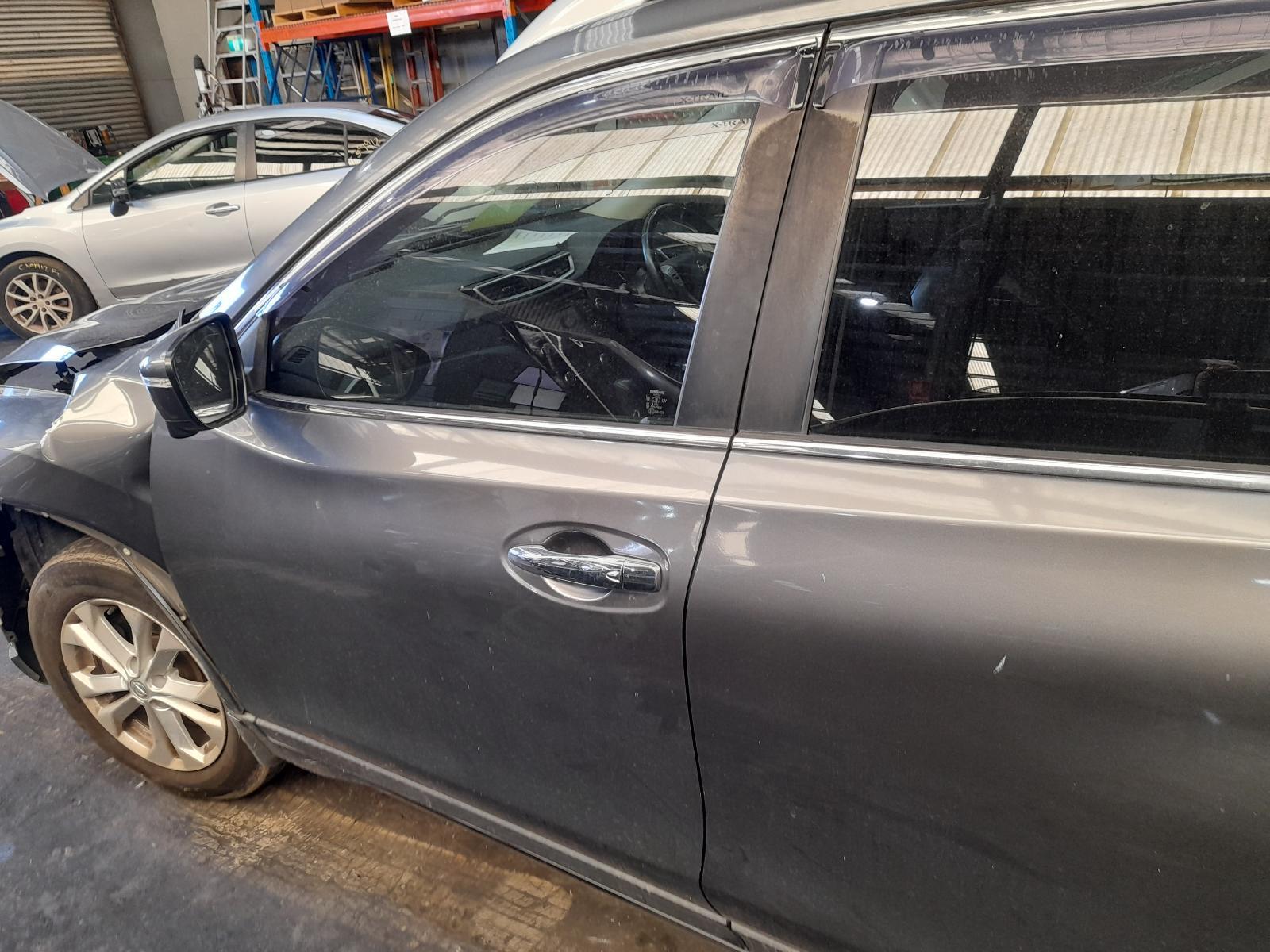 View Auto part Left Front Door Window Nissan Xtrail 2017