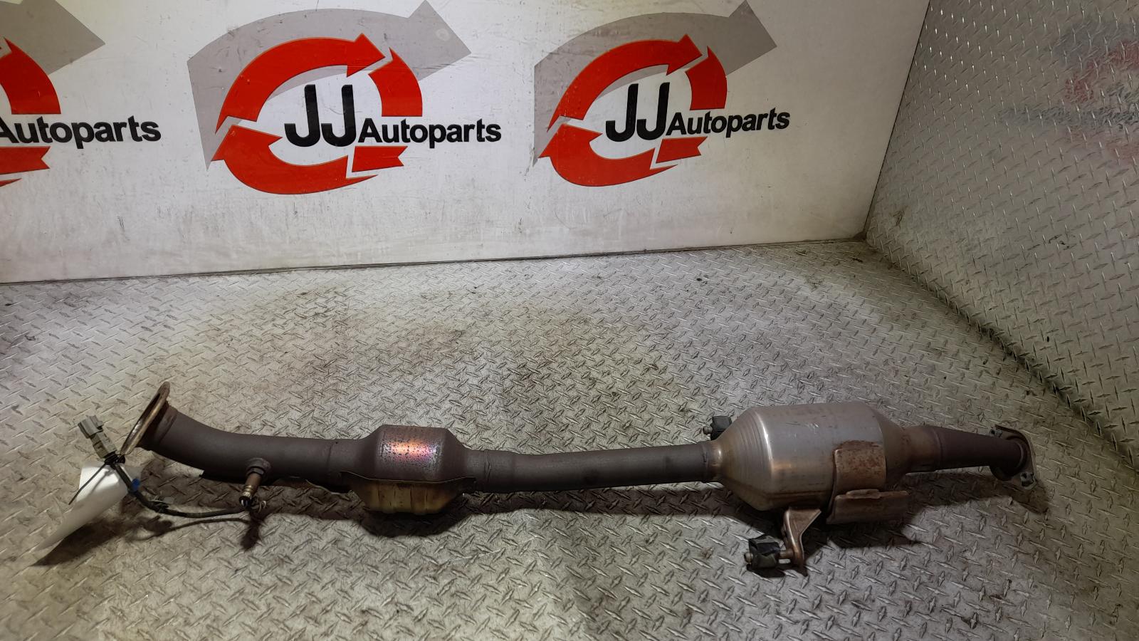 View Auto part Catalytic Converter Toyota Corolla 2018