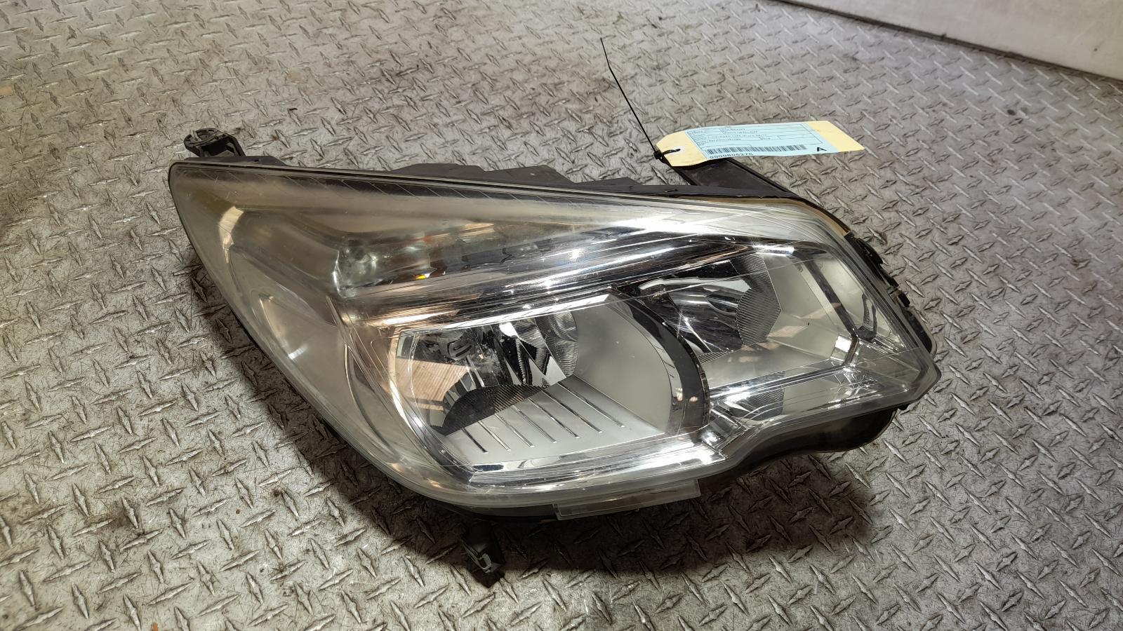View Auto part Right Headlamp Holden Colorado 2015