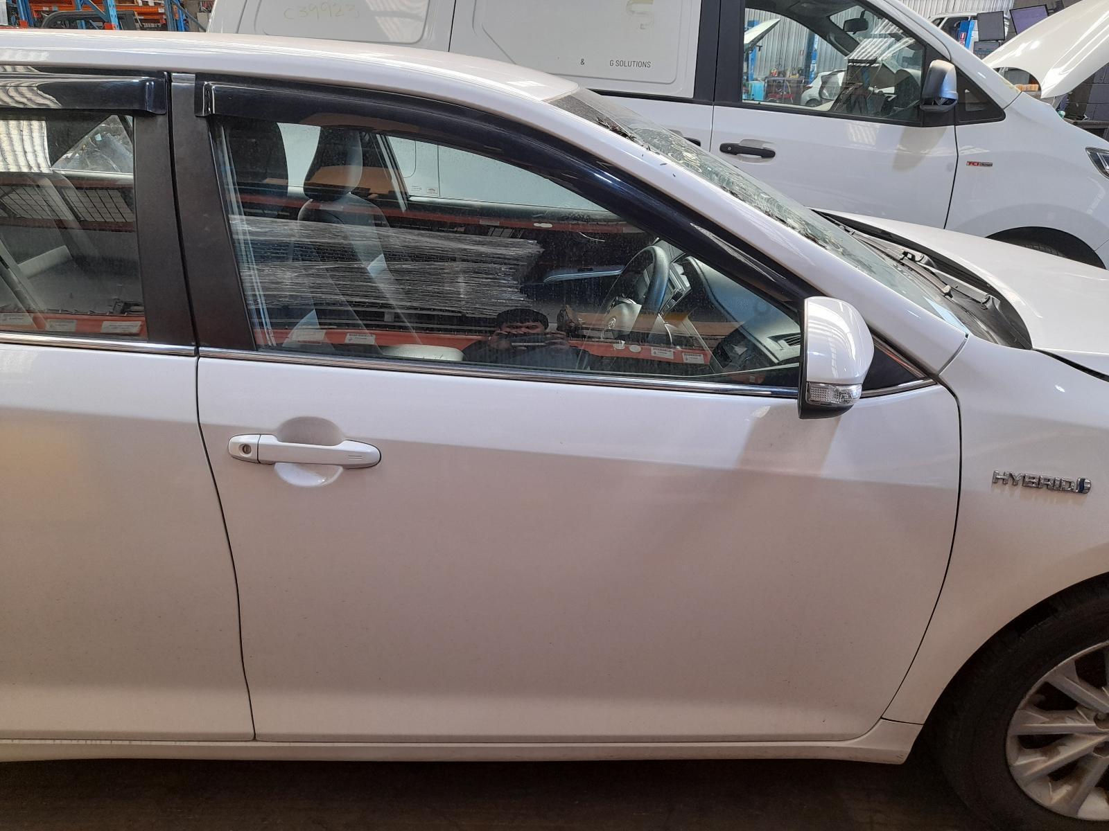 View Auto part Right Front Window Reg/Motor Toyota Camry 2012