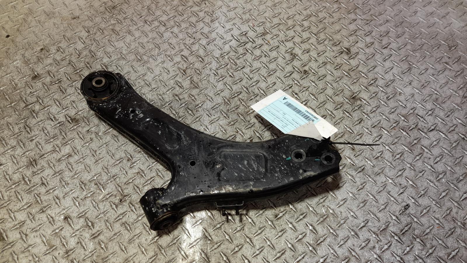 View Auto part Right Front Lower Control Arm Ldv G10 2023