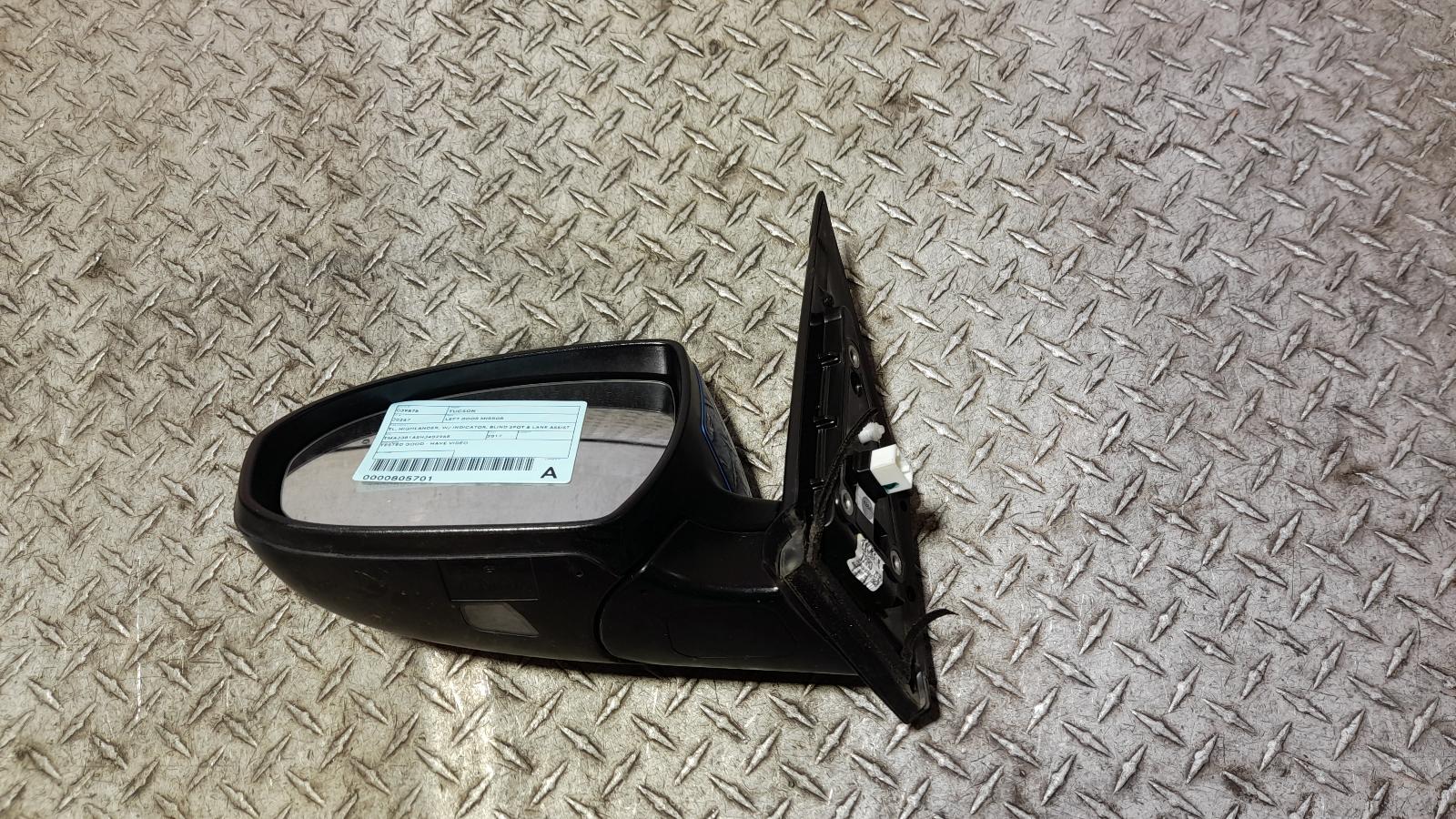 View Auto part Left Door Mirror Hyundai Tucson 2017