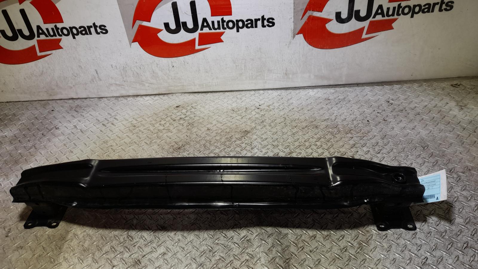 View Auto part R/Bar Bracket/Reinfo Volkswagen Golf 2014